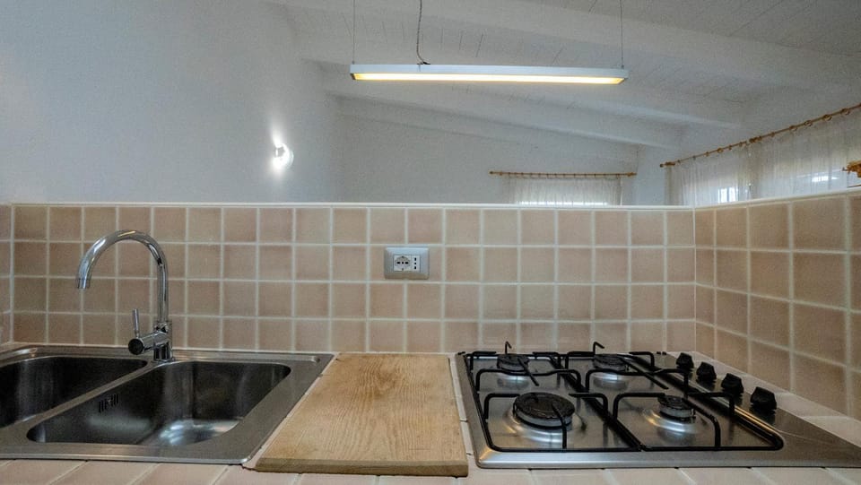 Mares a pochi passi dal mare con piscine naturali Apartment in Italy