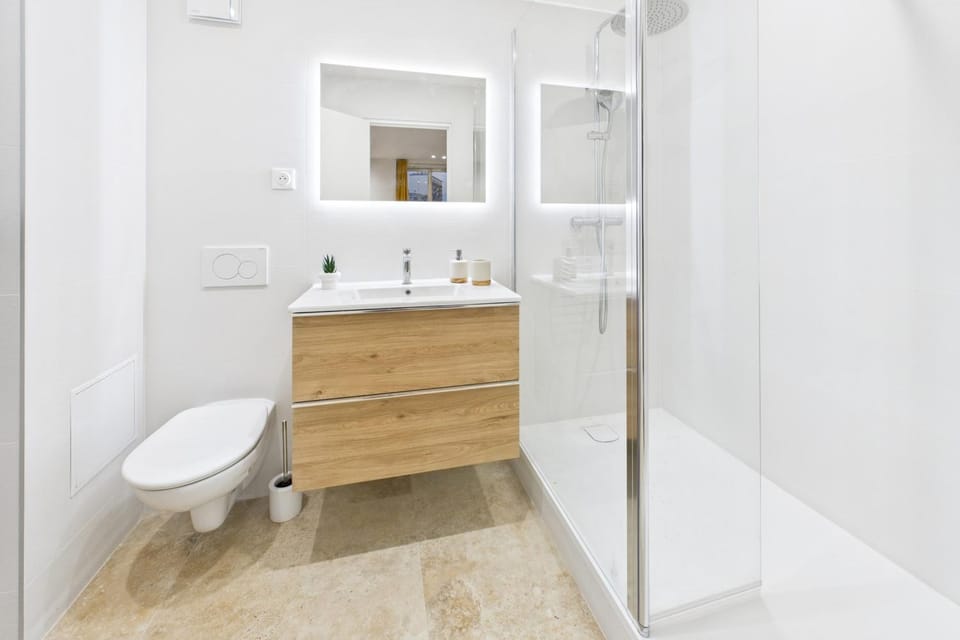 Le Joffre Cobalt- Next to the train station Apartment in Troyes