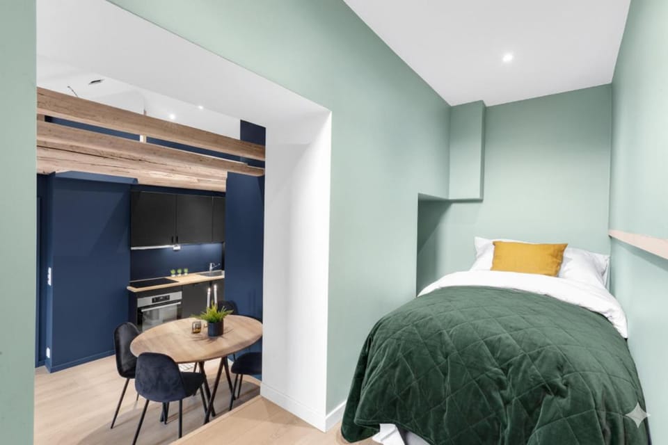 Bed, Bedroom