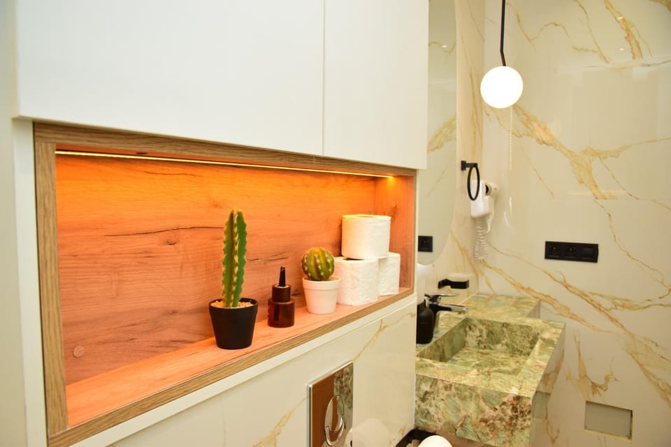 Bathroom, Bath