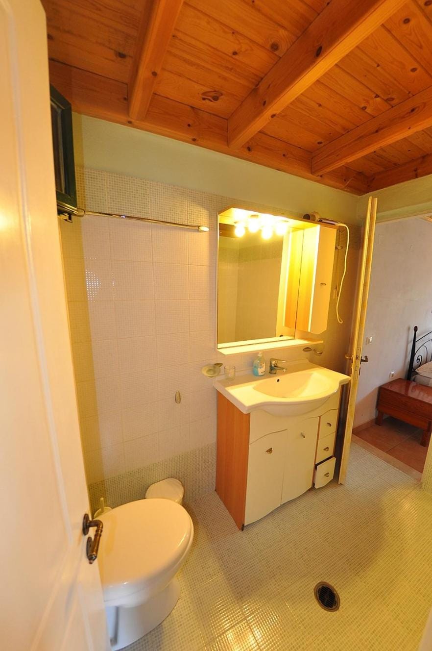 Byronas Apartments- Maisonette with sea-view Apartment in Corfu, Greece