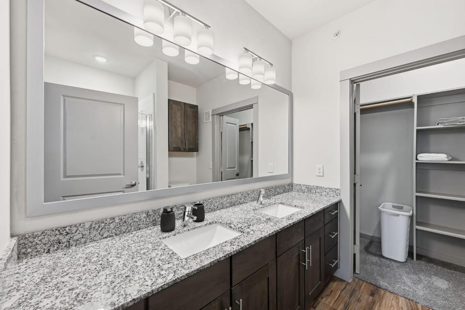 Chisholm Trace 812 Perfect 2BD 2BA Apartment in Cleburne