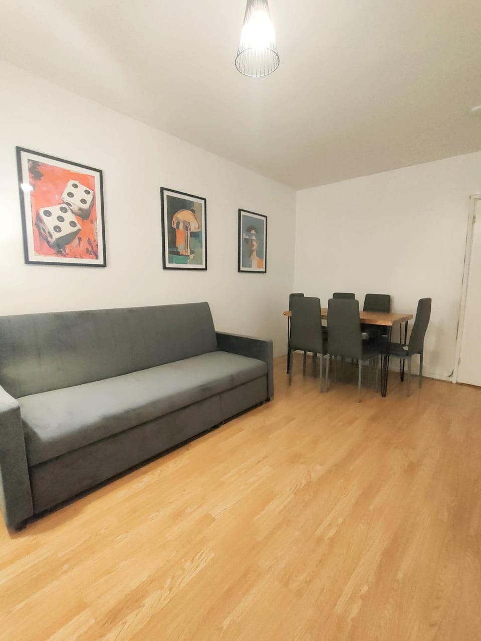 30 min walk to Central London-Paid Parking-3 Beds Apartment in London Borough of Southwark