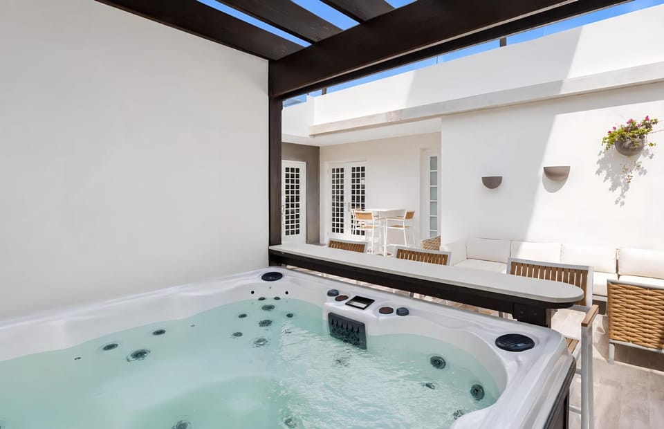 Hot Tub