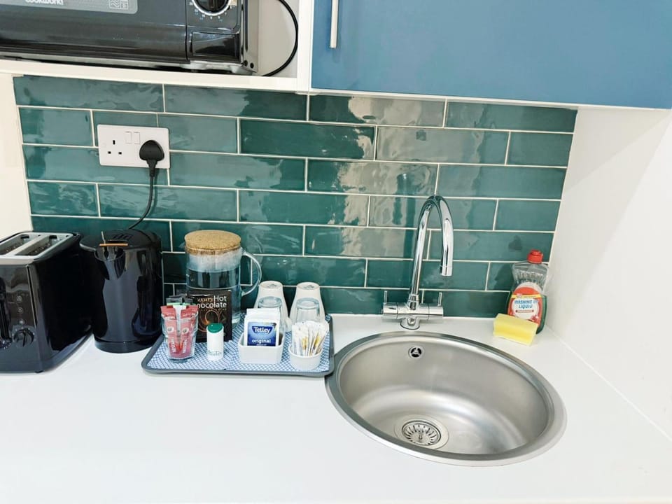 Studios in Kings Cross Apartment in London Borough of Islington