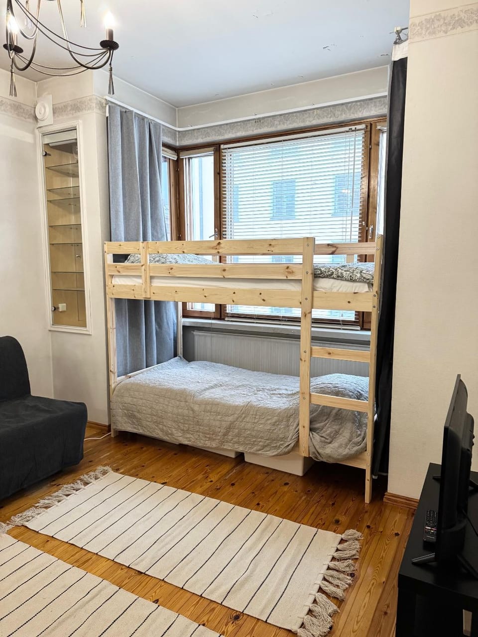 bunk bed