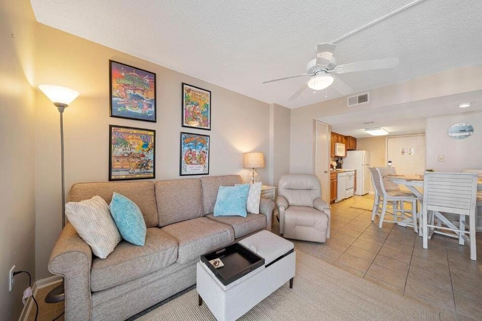 Gulf Shores Surf & Racquet Club 705B Apartment in West Beach