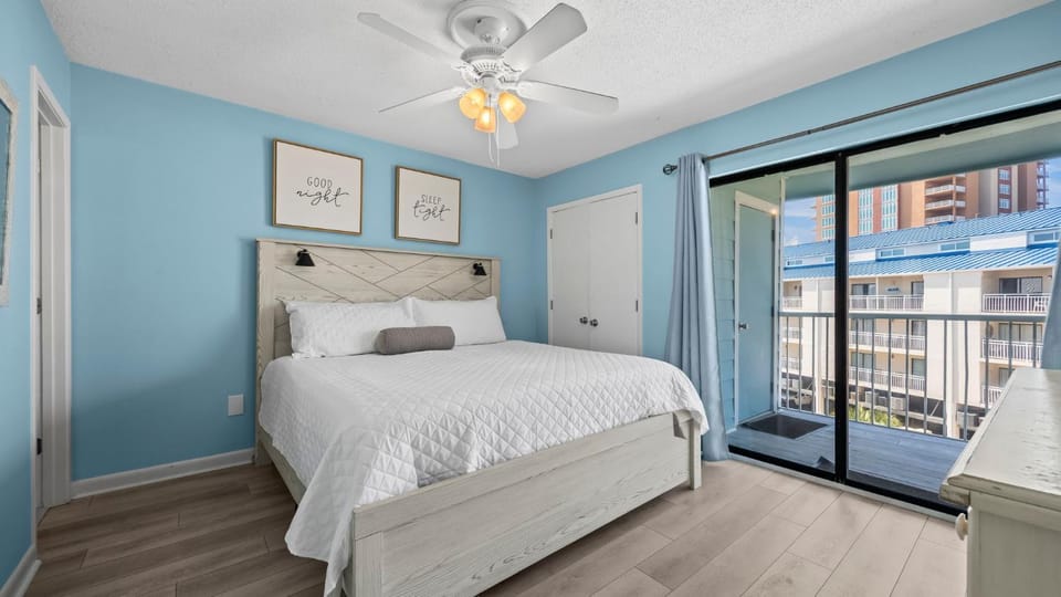 Romar Beach 310 Emerald Getaway Apartment in Orange Beach