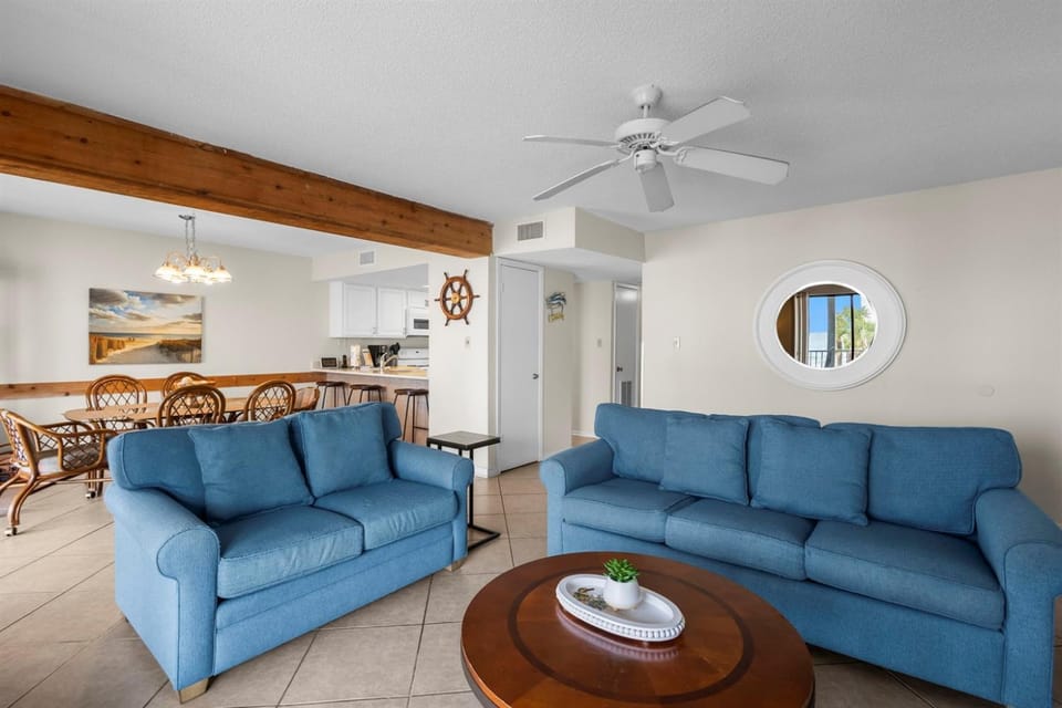 Seascape 206 Gulf Side Orange Beach Apartment in Orange Beach