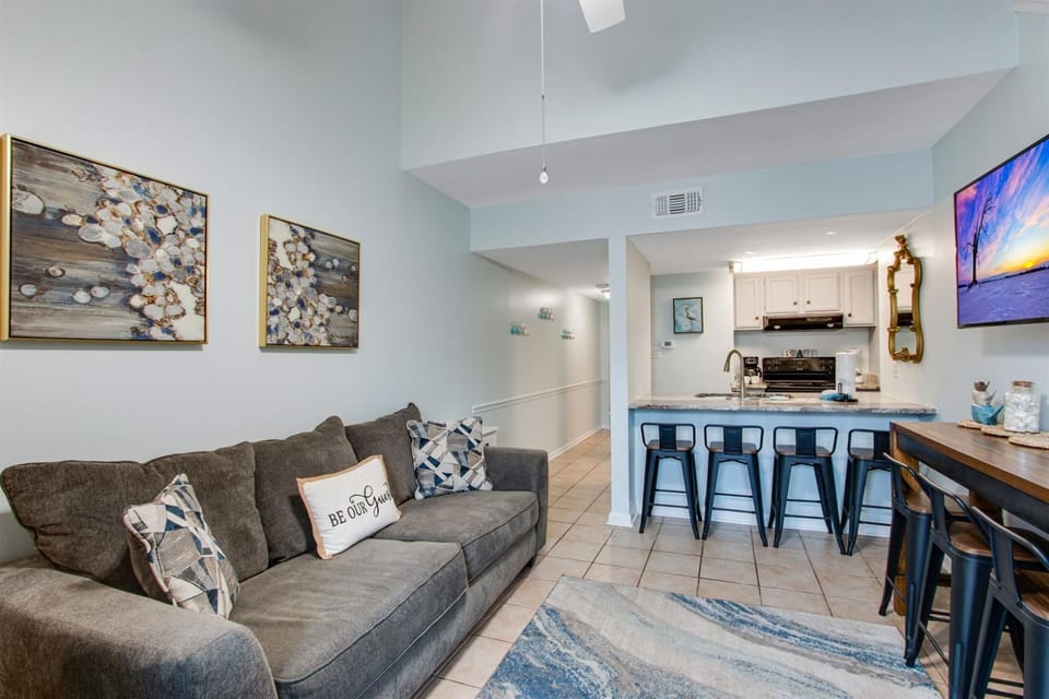 Sugar Beach 368 Two-Story Beachside Retreat Apartment in Orange Beach