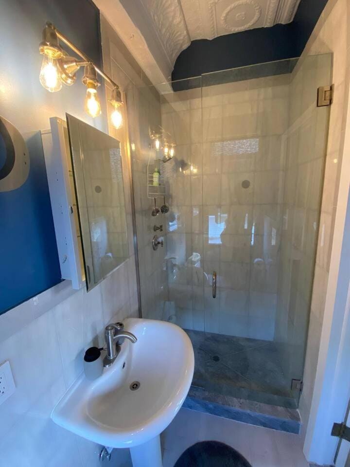 No7-Corner Studio Vacation rental in Bridgeport