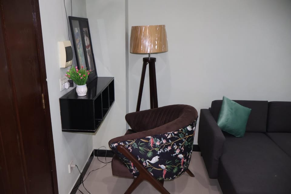 Premium 1BHK Apartment near main boulevard Bahria Apartment in Lahore