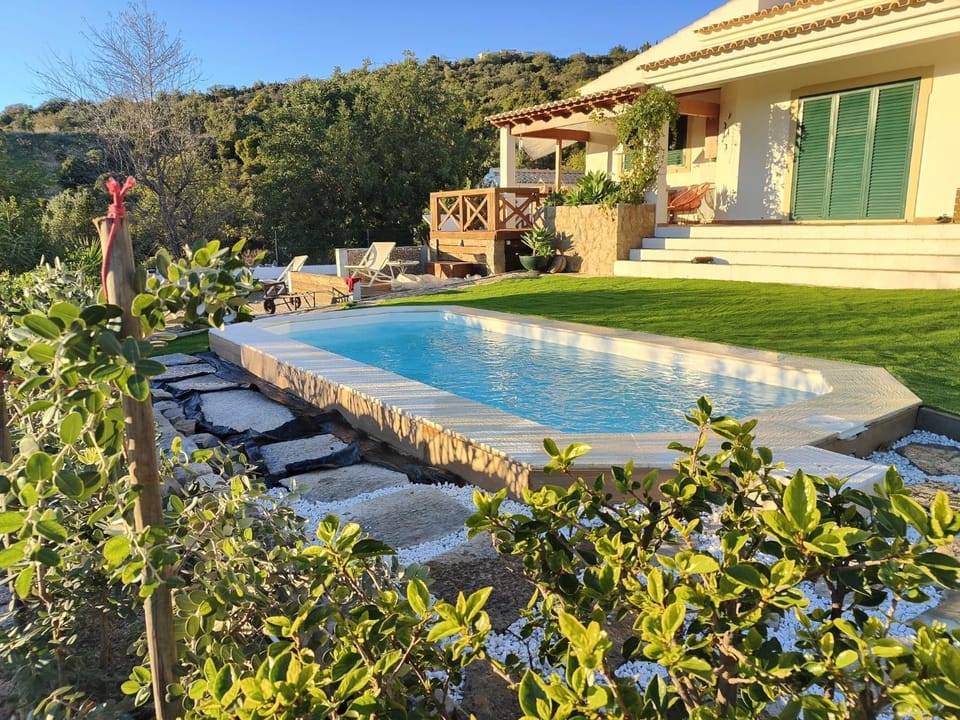 Garden, Swimming pool