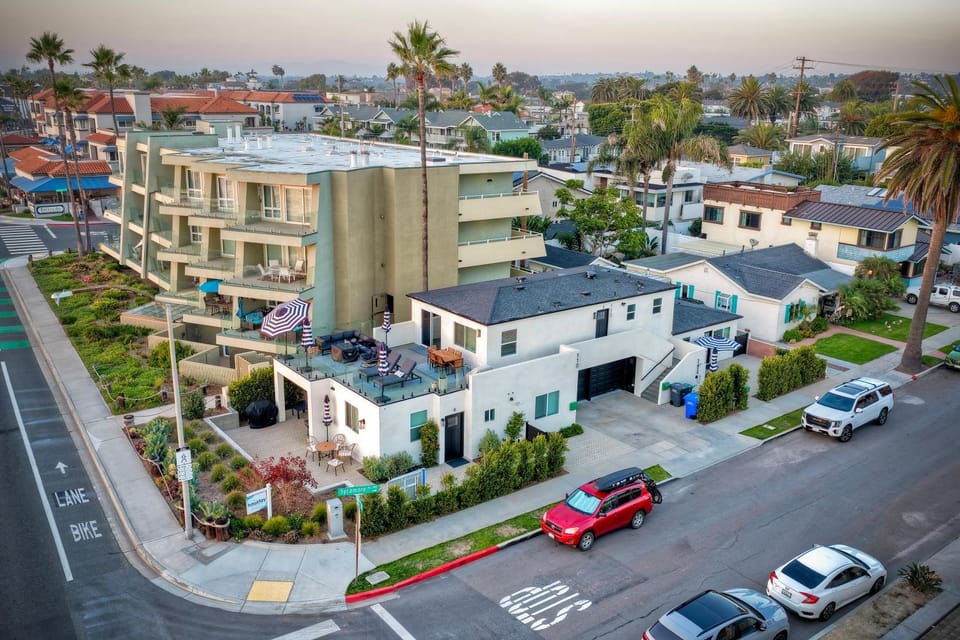 Sycamore Haus Estate – Rent All 3 Ocean-View Luxury Condos Steps from Carlsbad State Beach House in Carlsbad