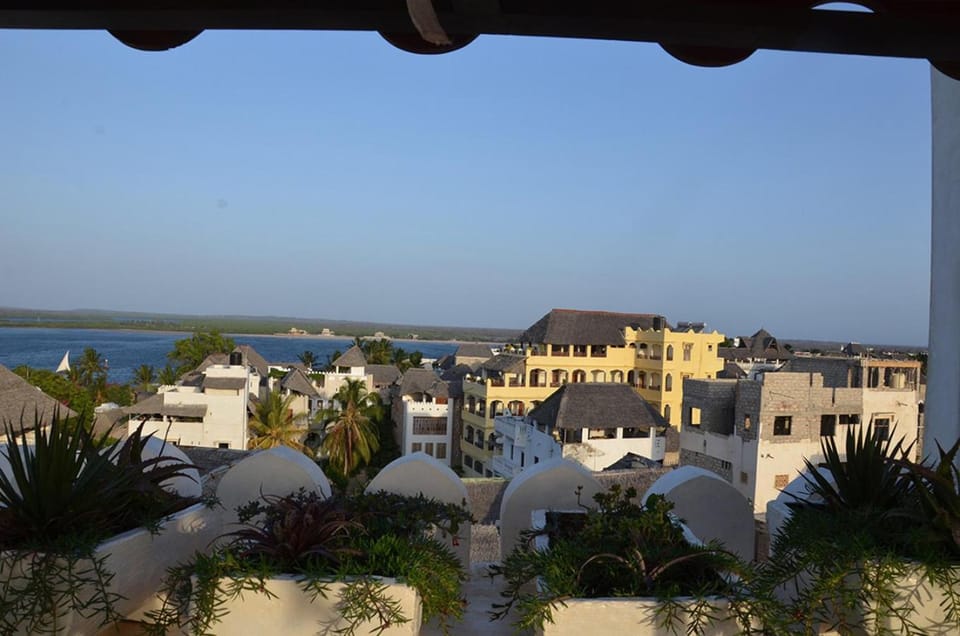 Zahir House Lamu Shella Hotel in Lamu