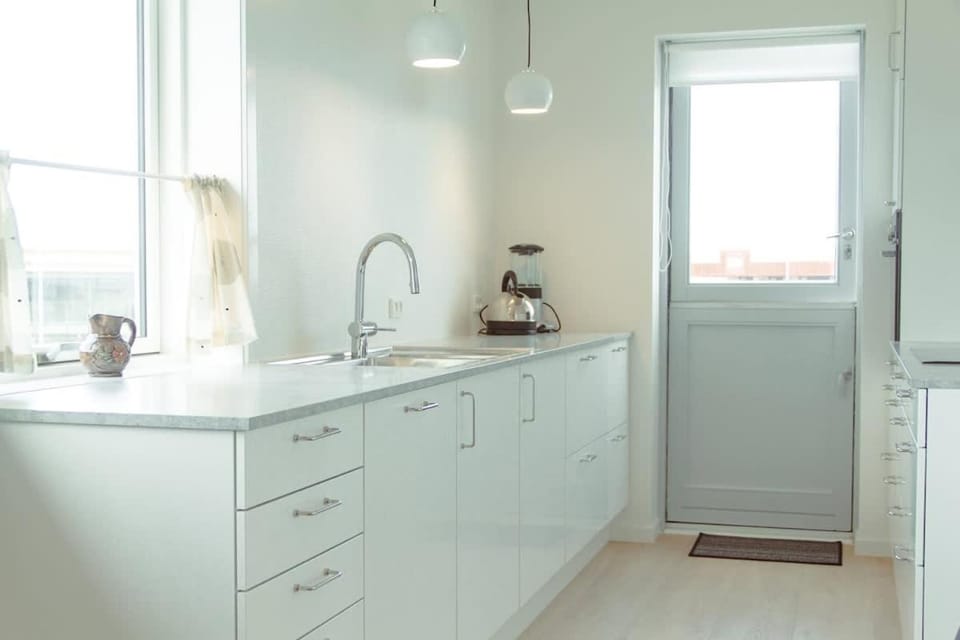 5 BR - 3,5 Bathroom - 13 Guest Villa in Torshavn House in Europe