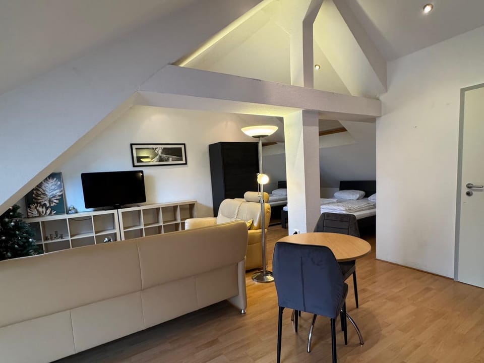 Helles Appartment, WLAN, Netflix, Nähe CHIO Apartment in Herzogenrath