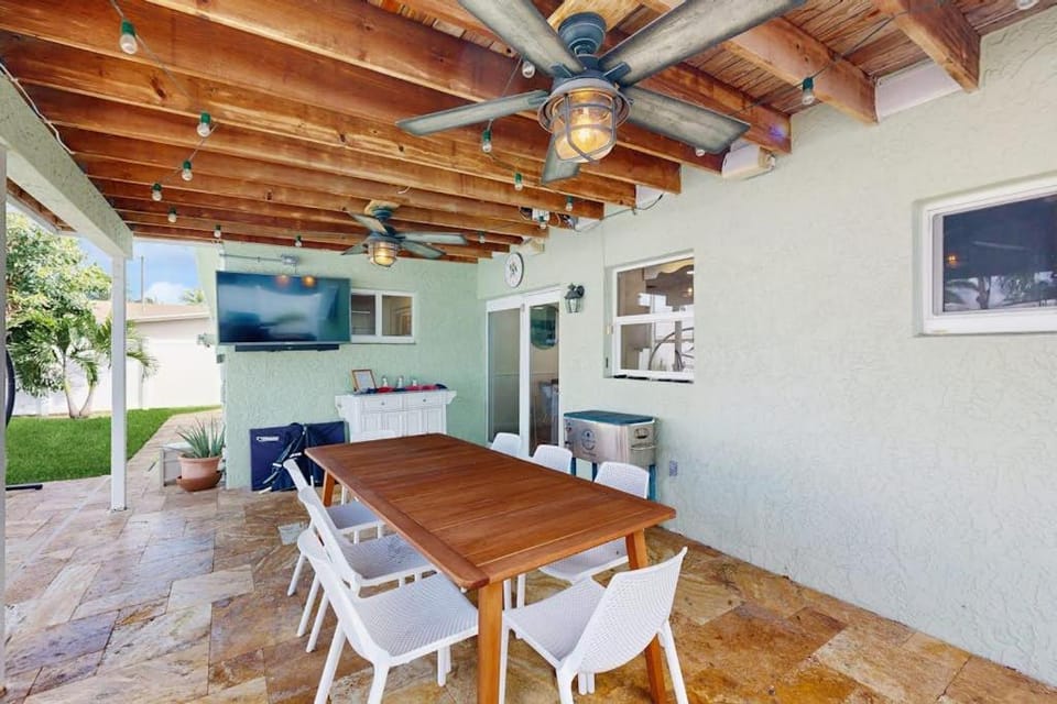 Terrace 17 House in Oakland Park
