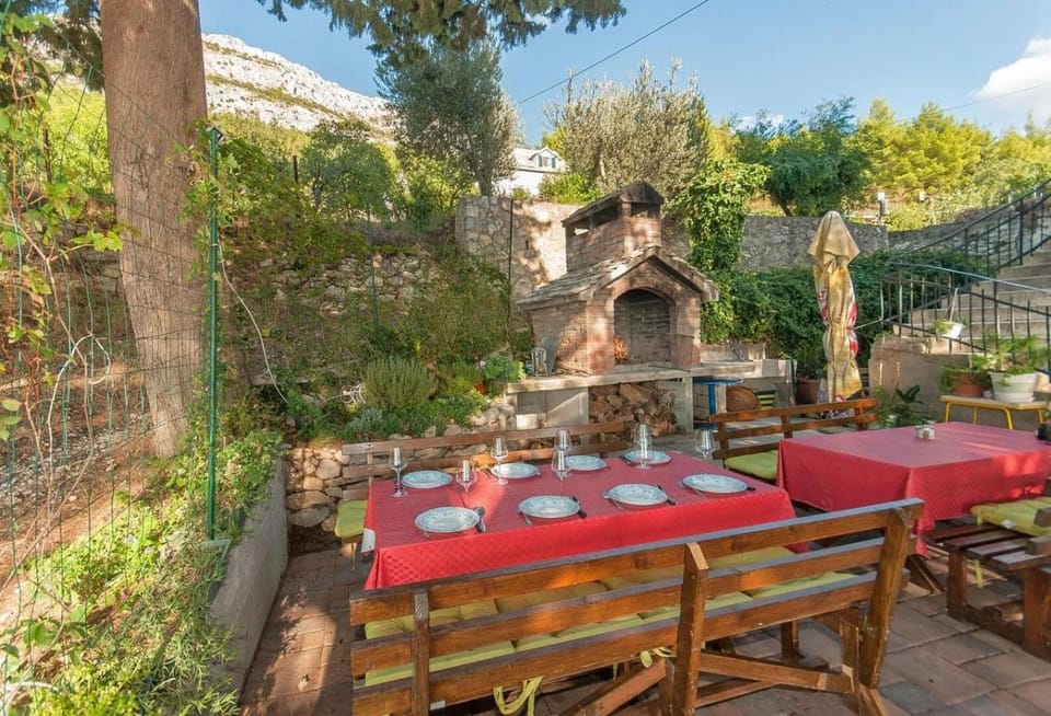 BBQ facilities, Balcony/Terrace