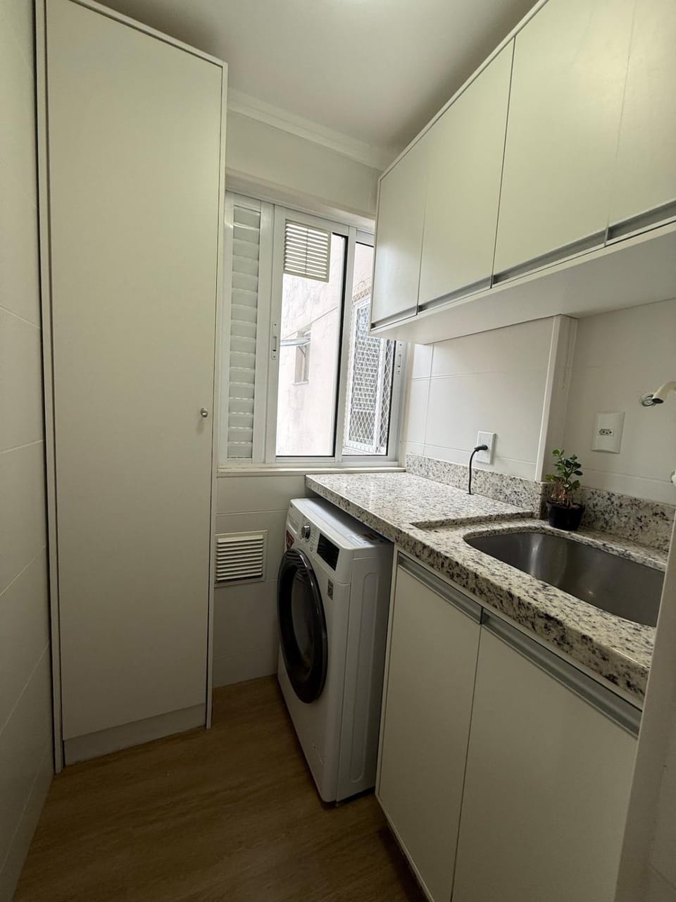 Apto Praia Brava 2 dormitórios 800 metros do mar Apartment in Balneário Camboriú