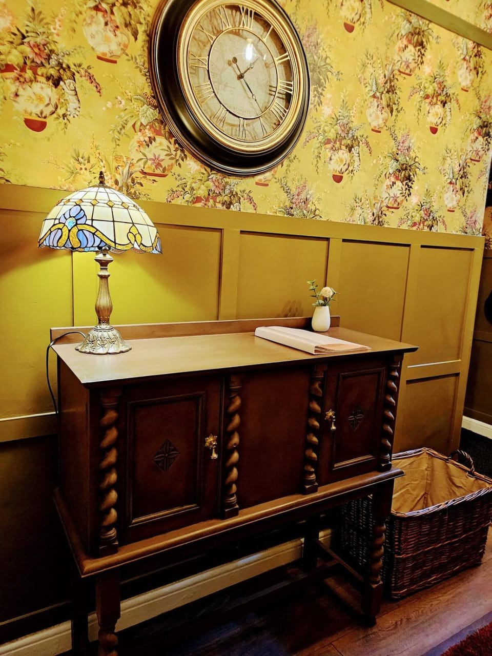 Characterful Grade II listed Victorian Terrace House in Bradford