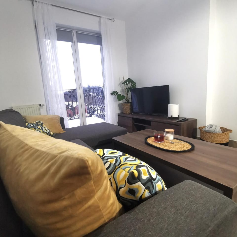 TV and multimedia, Balcony/Terrace, Balcony/Terrace, Living room, Dining area