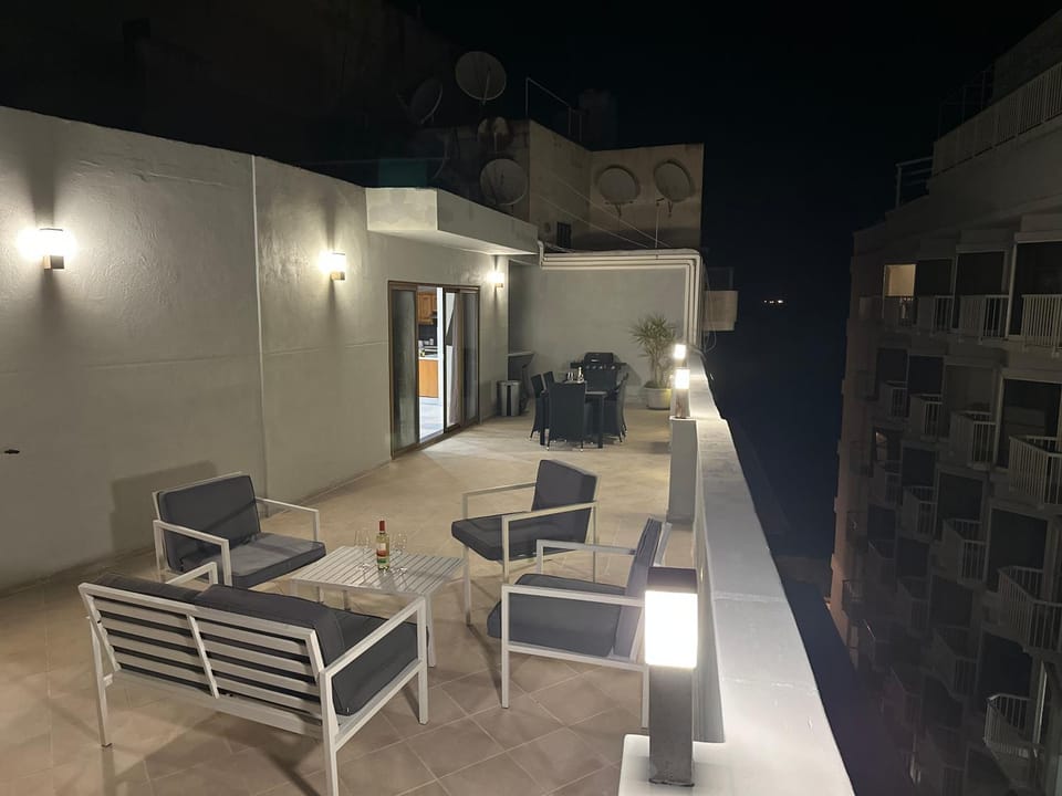 MIDA 3-Bedrooms Penthouse Sliema with Sea view Apartment in Sliema