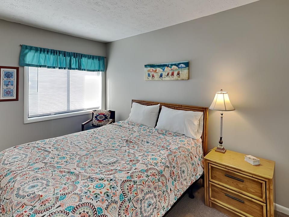 Bed, Day, Bedroom, furniture