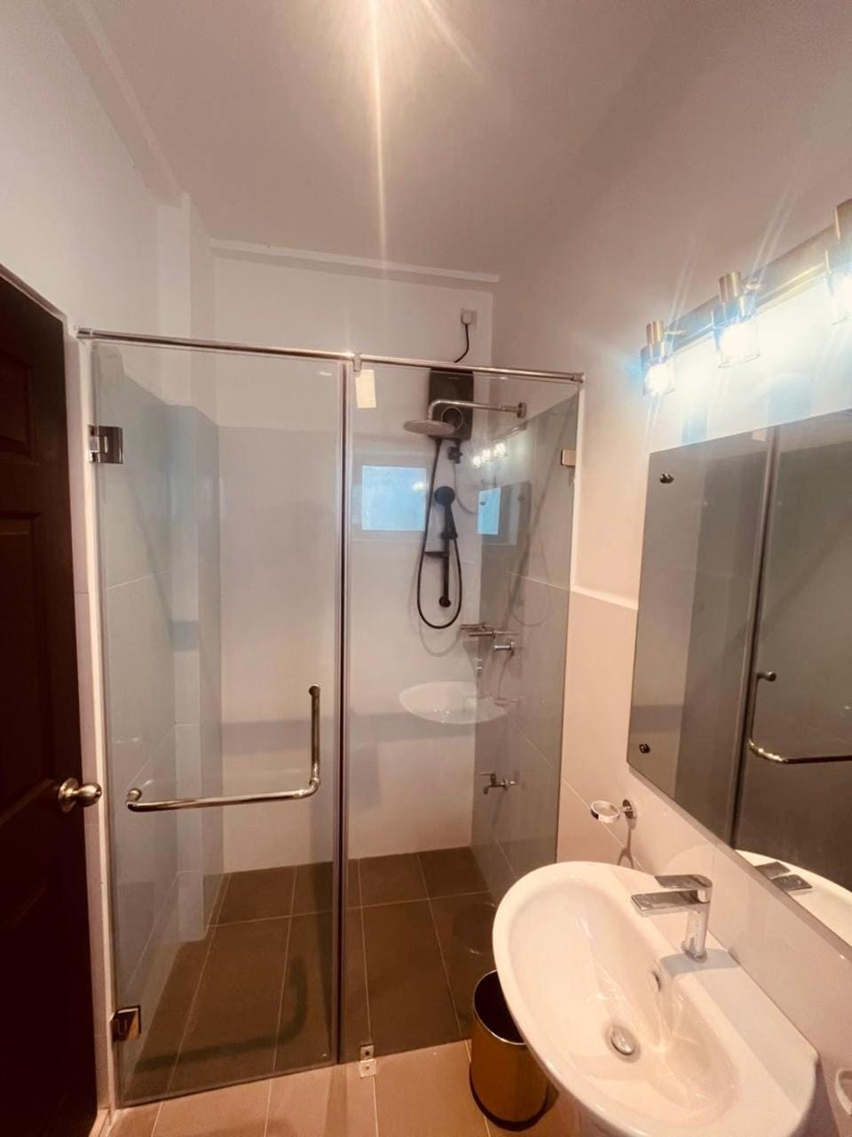 Santorini Transit hotel Apartment in Negombo