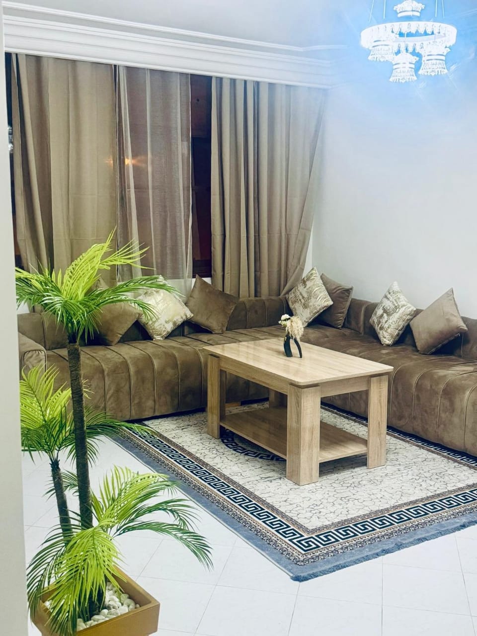 Nouvel appartement dans le quartier central très agréable à proximité de tous les services Apartment in Rabat