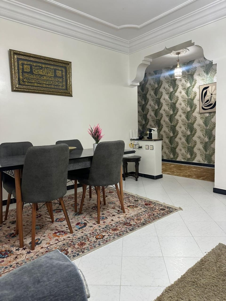 Nouvel appartement dans le quartier central très agréable à proximité de tous les services Apartment in Rabat