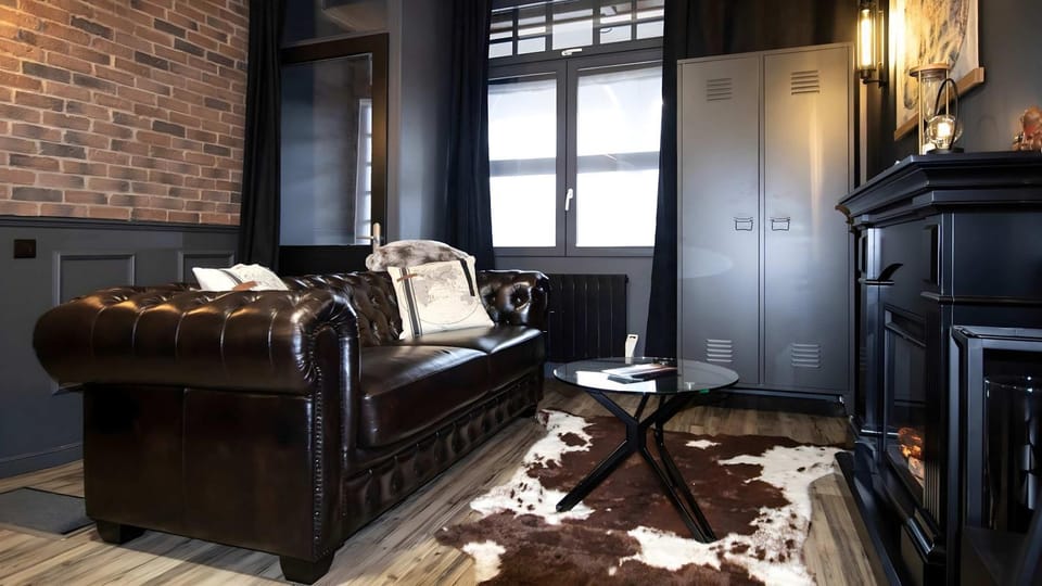 La suite des Arcades Grand place Sauna et Balneo Apartment in Arras