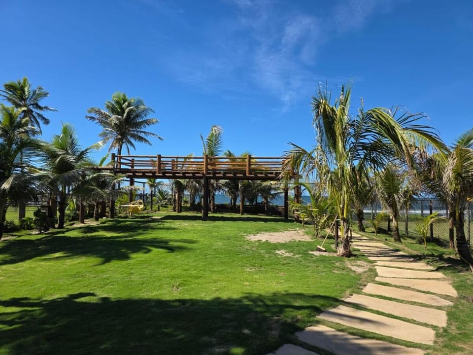 Vilas do Atlântico Pé na Areia - Oceanfront House in Lauro de Freitas