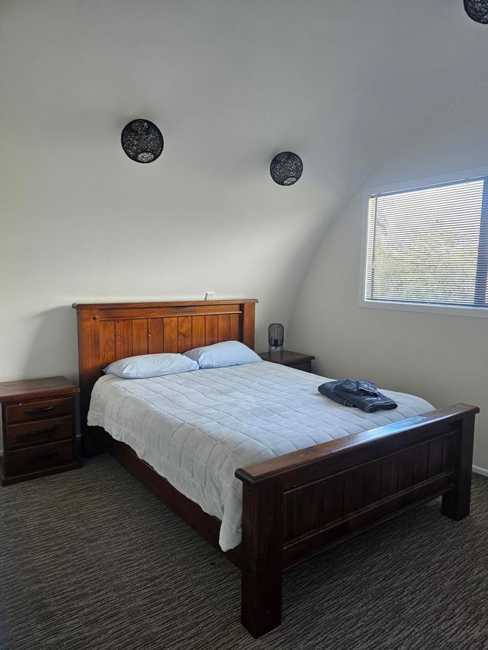 The Barn, 4 bedrms, Harry Potter rm, pet friendly House in Rotorua