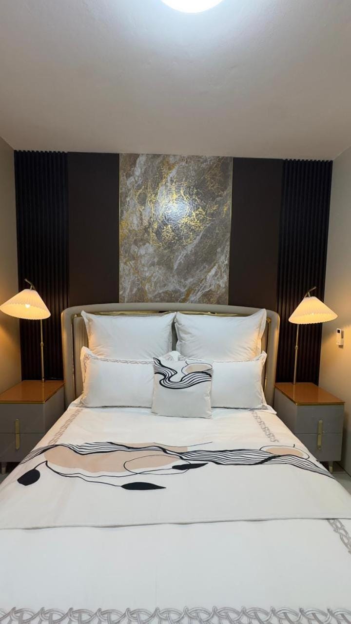 D&DLuxury Rivonia Apartments with inverter Apartment in Sandton
