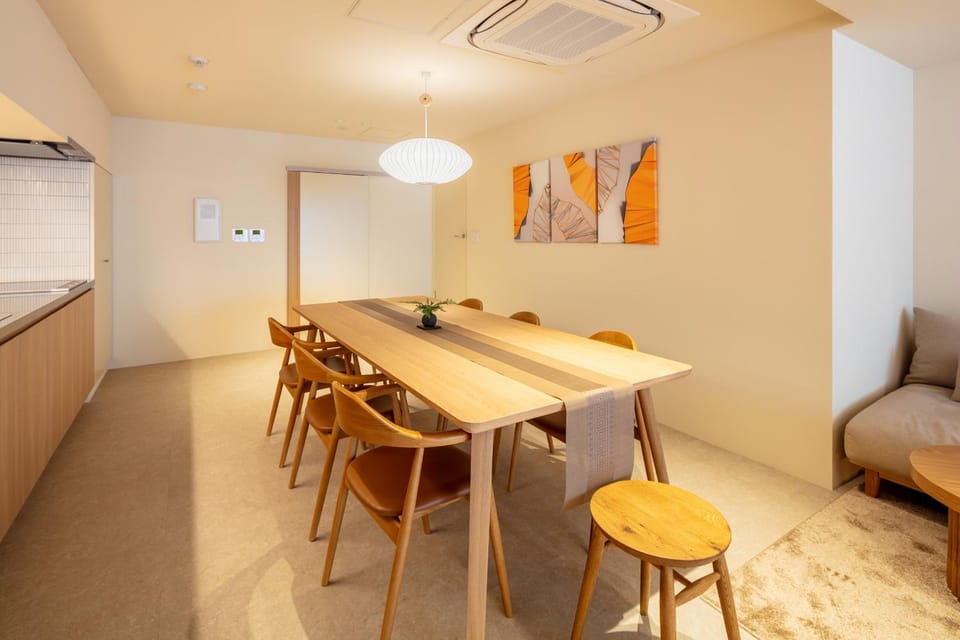 Dining area, kitchen, air conditioner