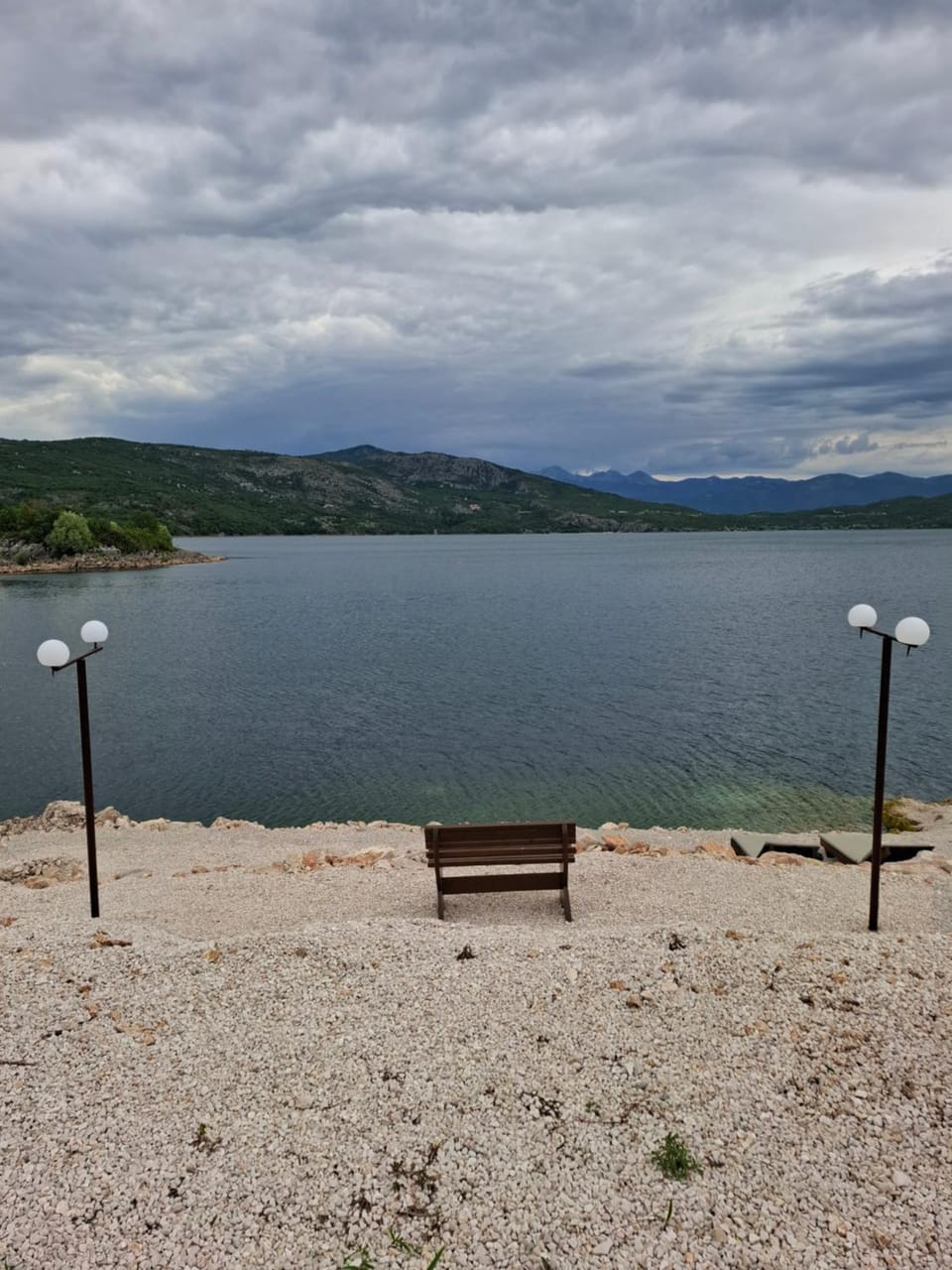 Nearby landmark, Day, Natural landscape, Beach, Lake view, Mountain view