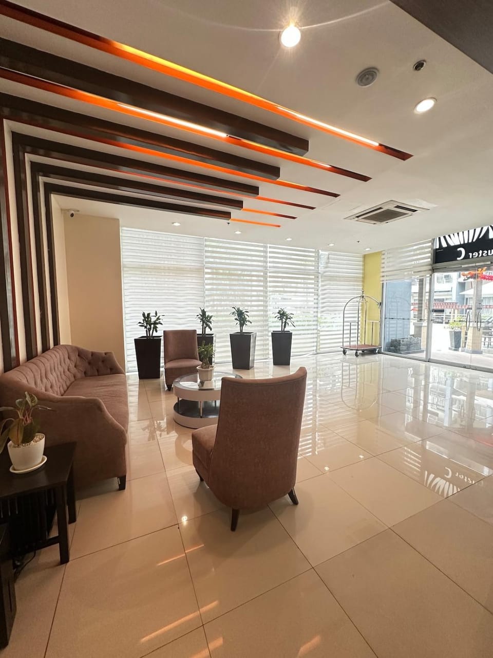 Lobby or reception, Seating area