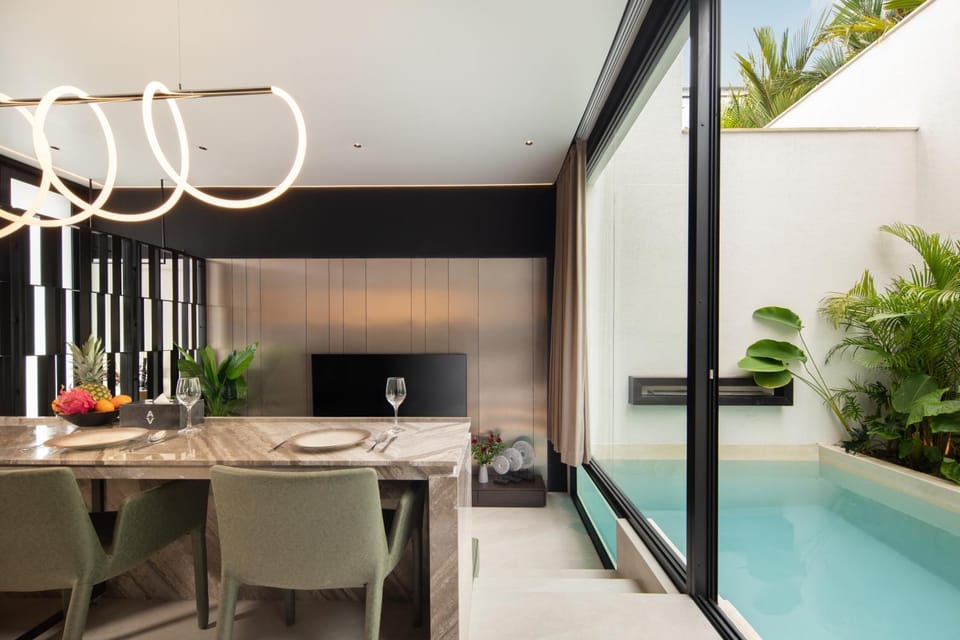 TV and multimedia, Dining area