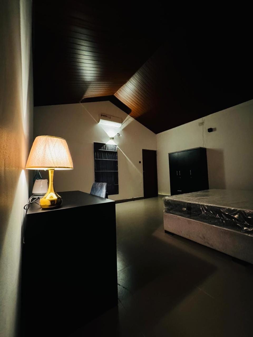 ARHH castle Hotel in Central Province