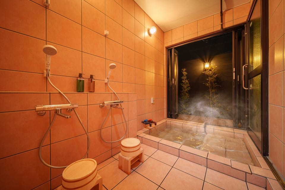 Hot Spring Bath, Bathroom