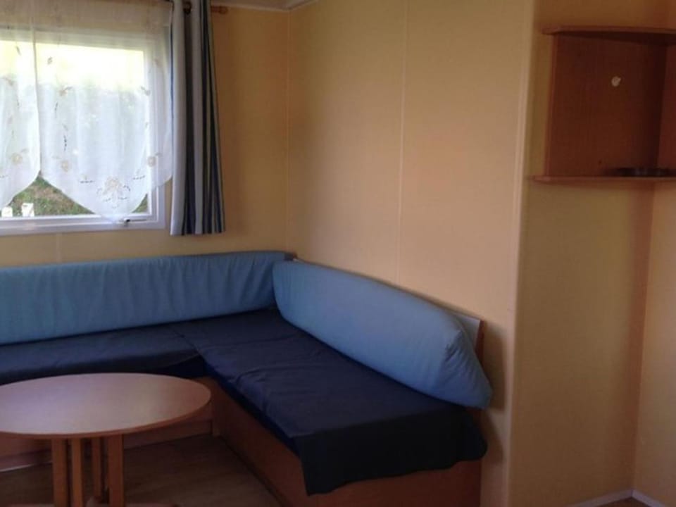 Mobil home - 6 pers., terrasse - API-1-52-1587 Campground/ 
RV Resort in Occitanie