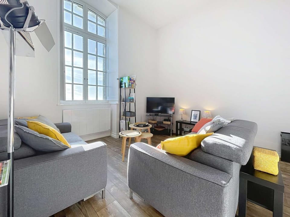 Appartement Cocon avec Wifi et Parking près Plage - FR-1-361-571 Apartment in Granville