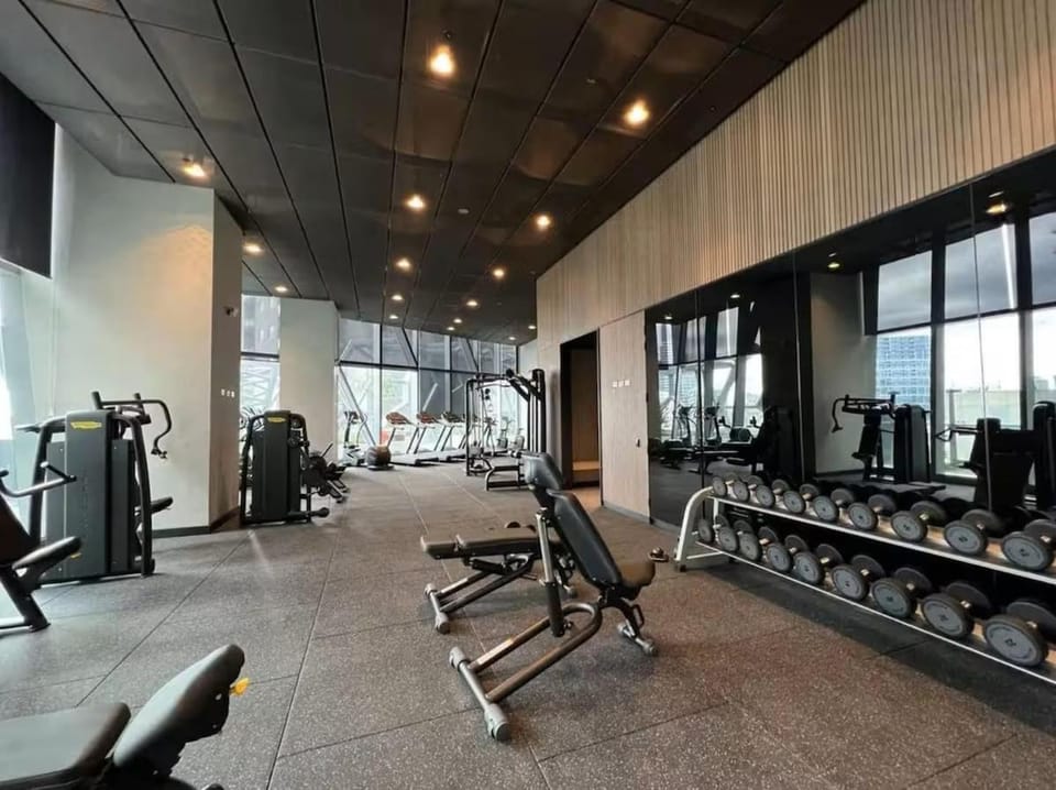 Skyline Executive CBD Suite Pool, Gym, Sauna Apartment in Melbourne