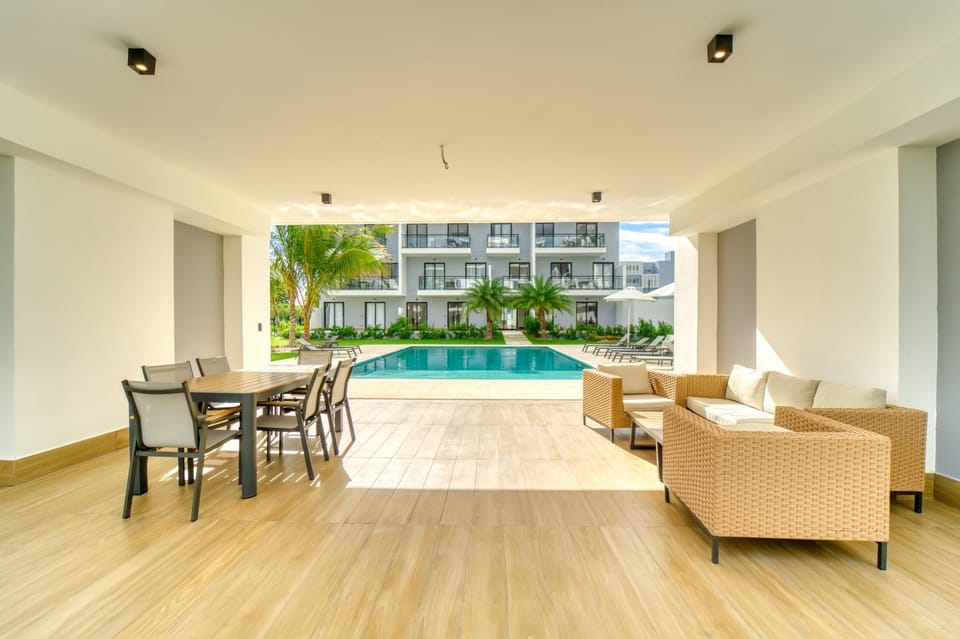 Stylish Downtown Apartment 2BR - Prime Location - Walking distance to Nightlife Apartment in Punta Cana