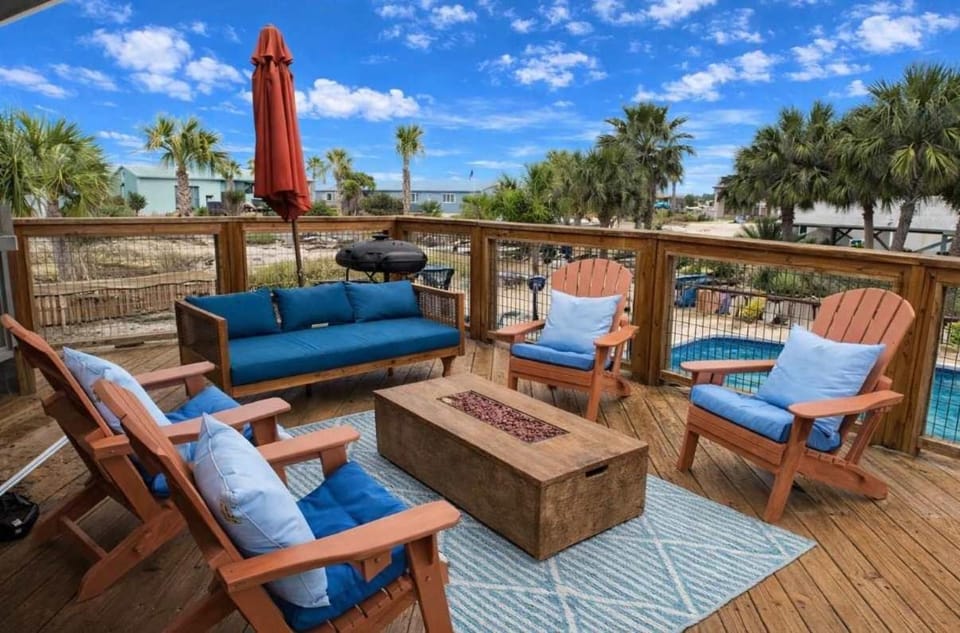 New St George Island Beach Rental Private Pool Golf Cart Included Pet Friendly Direct Beach Access House in Saint George Island