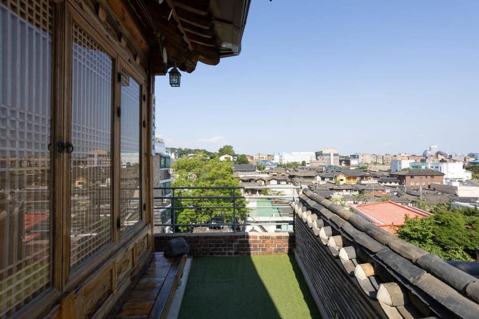 View (from property/room), City view