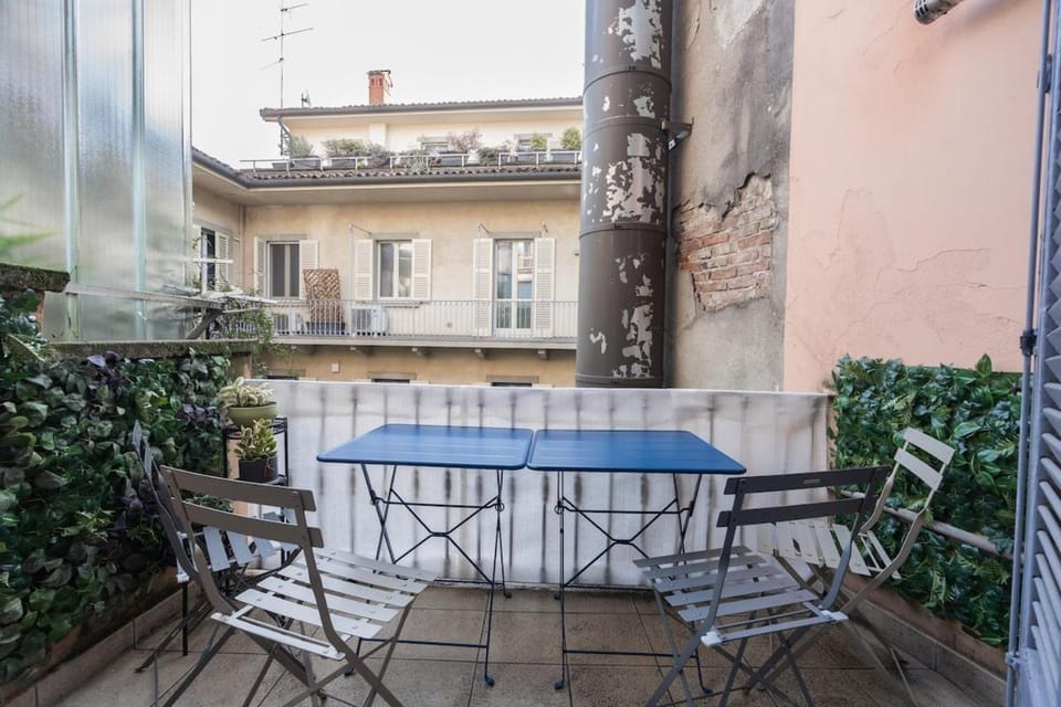 Piazza Pontida - City Center - Meliora Apartments House in Bergamo