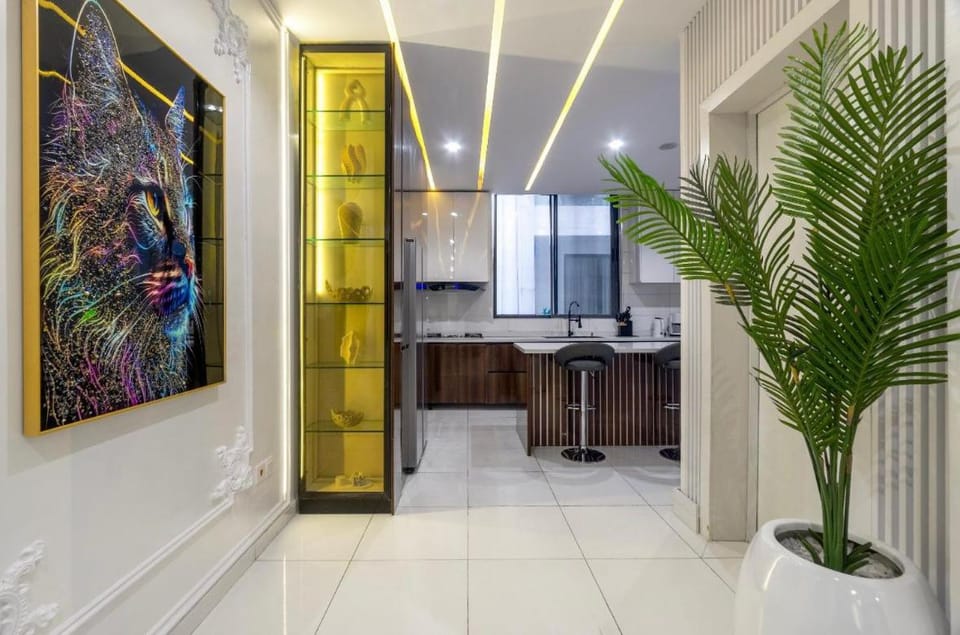 Kitchen or kitchenette, kitchen
