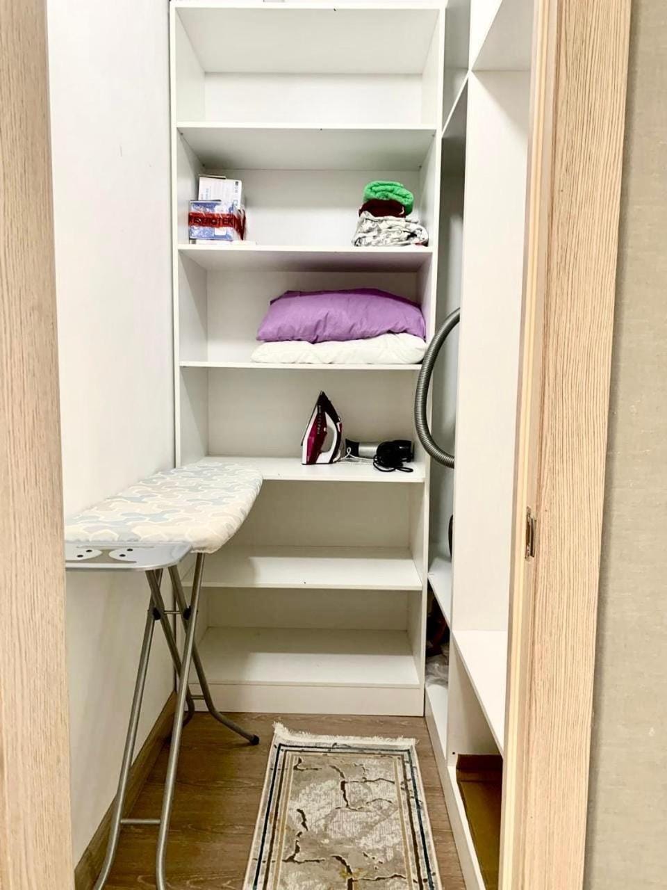 Апартаменты возле Кардиоцентра Apartment in Kazakhstan